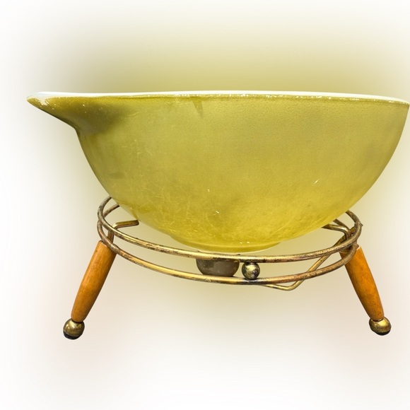 Vintage Pyrex 2 1/2 QT Verde Green Nesting Cinderella Mixing Bowl #443 - Picture 2 of 12
